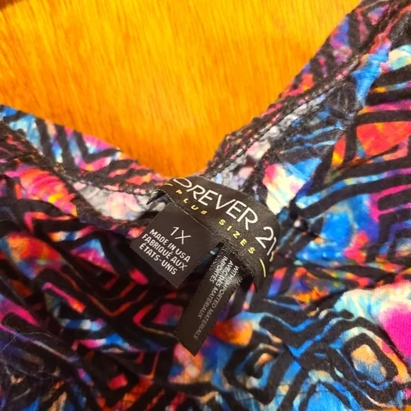 *3 for $30* Tribal Aztec Print Bandeau - Picture 4 of 4